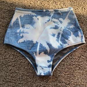 Billabong surf neoprene swim bottoms